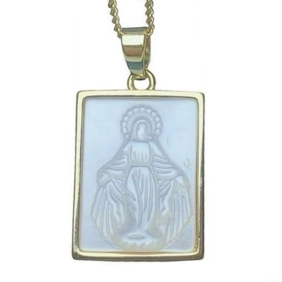 “Our Lady of Grace” Virgin de Guadelupe Mary Mother of Pearl Carved 18K Necklace - Picture 4 of 16
